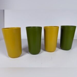 Vintage Tupperware Drinking Cups set of 4